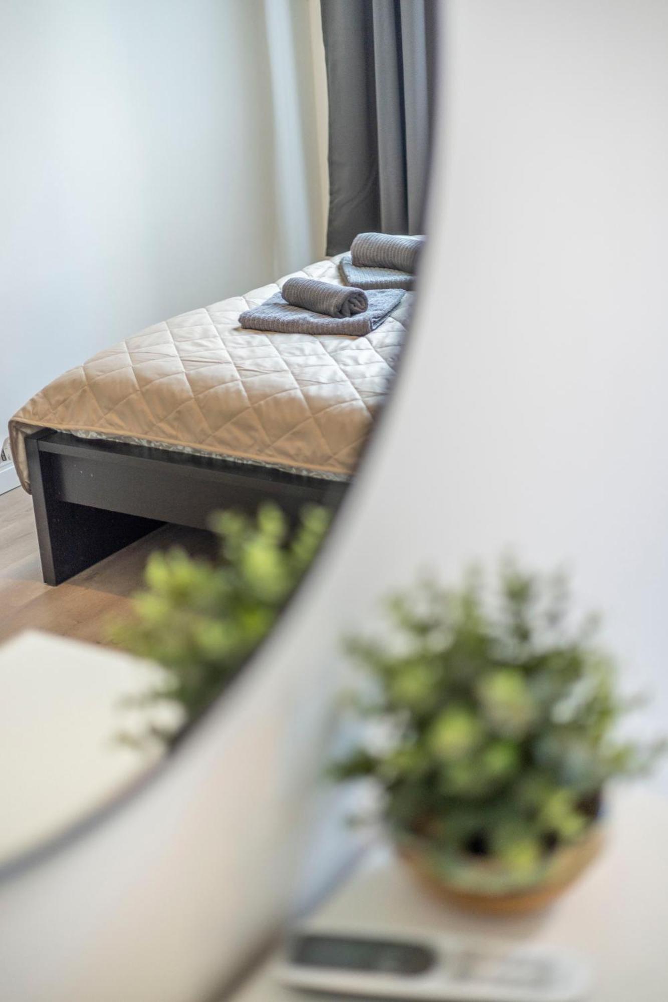 Spacious Cozy Home With 4Bedroom In The Heart Of Bp Budapest Esterno foto